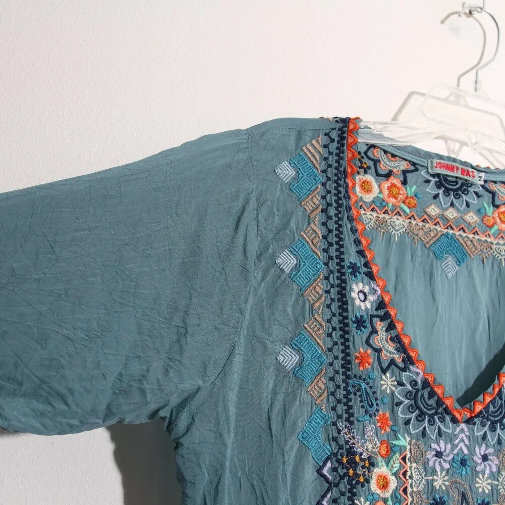 Johnny Was Maya Embroidered Blouse Top Shirt Teal Floral V-Neck Size Medium - Picture 4 of 10